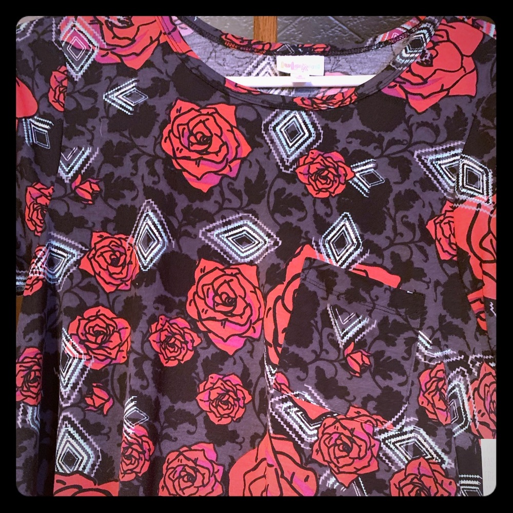LulaRoe Carly Black With Roses